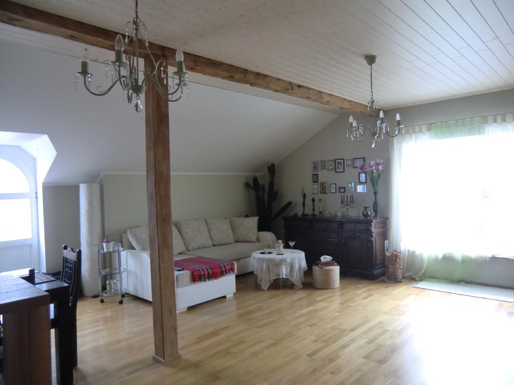 Kuressaare Romantic Apartment Exteriör bild