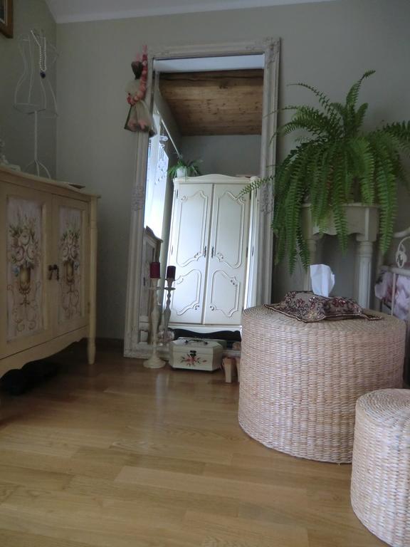 Kuressaare Romantic Apartment Exteriör bild