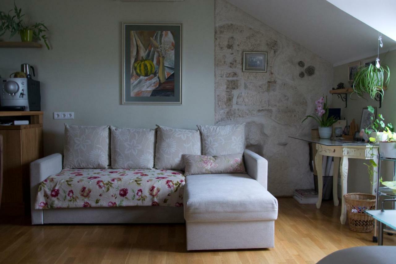 Kuressaare Romantic Apartment Exteriör bild